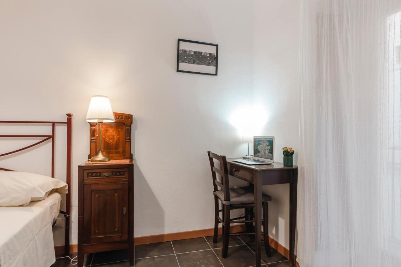 Bed and Breakfast Le Luci Su Ibla - Ospitalita Con Vista Ragusa Exterior foto