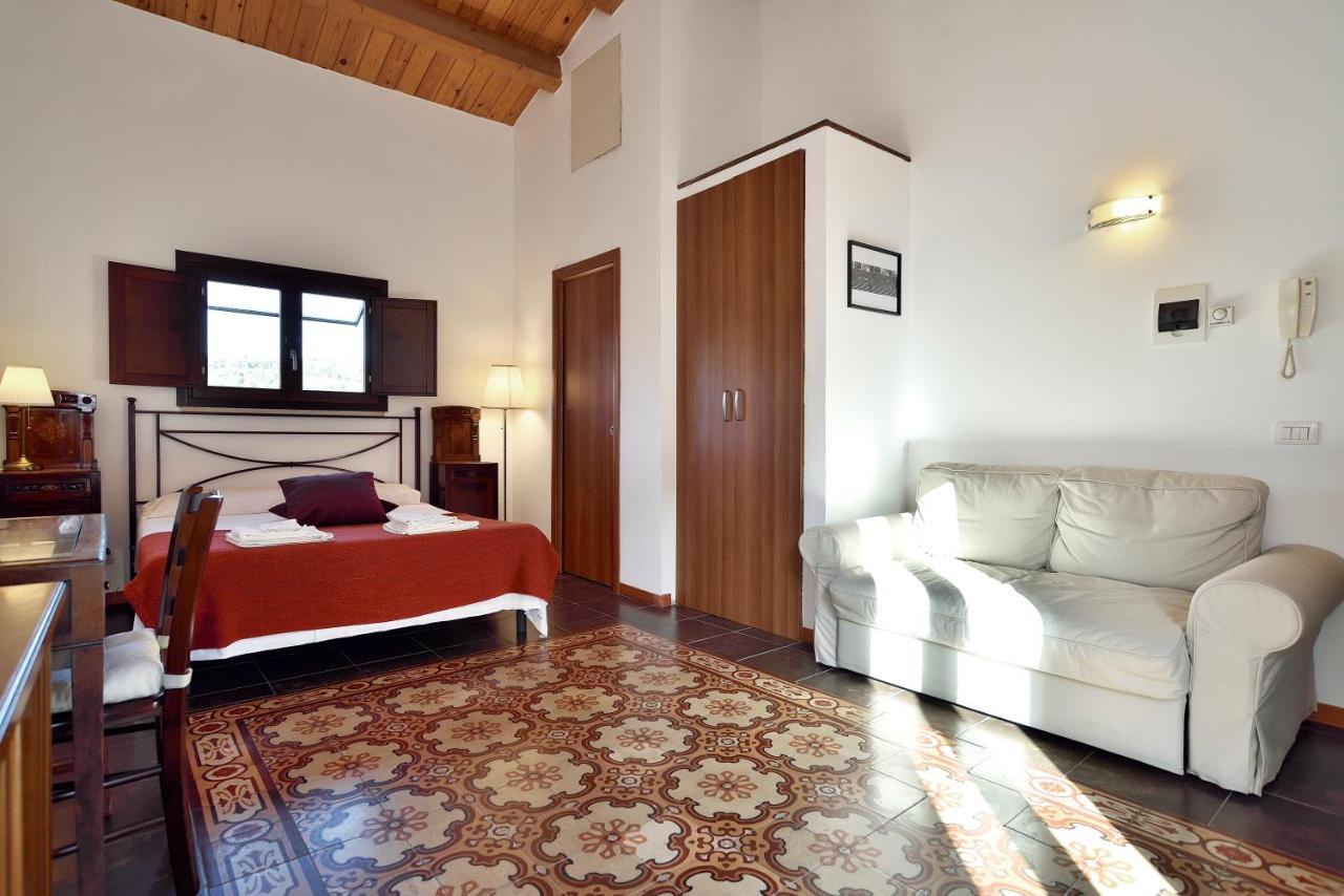 Bed and Breakfast Le Luci Su Ibla - Ospitalita Con Vista Ragusa Exterior foto